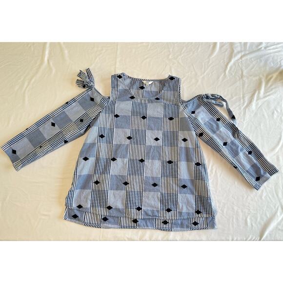 Crown & Ivy Blue White Cold Shoulder Round Neck Diamond Print Top Size Medium - Picture 7 of 12